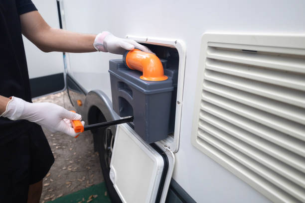 Portable Toilet Options We Offer in Holly, MI